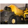 Image 3 : 5 Tonks Trucks