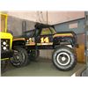 Image 4 : 5 Tonks Trucks