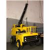 Image 5 : 5 Tonks Trucks