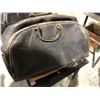 Image 4 : 3 leather bags, glass door wood cabinet