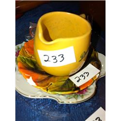Redcliff Large Beanpot/crock, set of Pyrex, Medalta pottery, platters