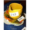 Image 1 : Redcliff Large Beanpot/crock, set of Pyrex, Medalta pottery, platters