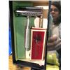 Image 2 : Portable Shaving mirror, brushes, strait razors, shaving dish