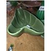 Image 2 : Crown Ducal dish, 40's pink fruit bowl, green glass, blue & green pitchers, large glass serving tray