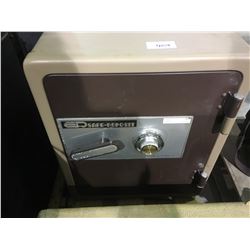 Floor safe, Fender Bassmaster Amp, Peavy Amp, large Fender amp, tall speaker