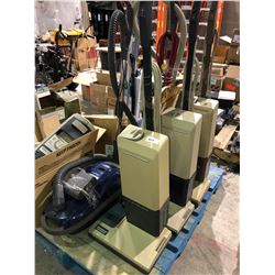 1 pallett of upright and Kenmore vacuum cleaners