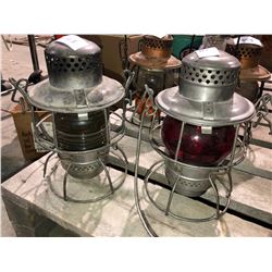 2 CNR Lamps