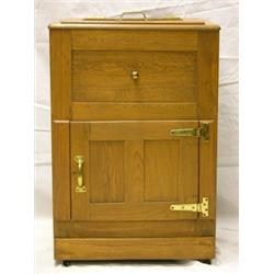 Oak Ice Chest