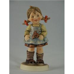 HUM 548 Flower Girl, TM6