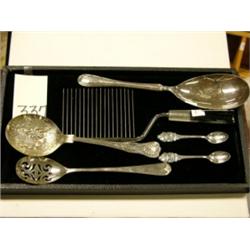 6 pieces of silverplate
