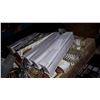 Image 1 : TRAY OF WRAPPING ROLL AND DECOR TAPE AND LETTER GIFT BOXES