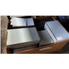 Image 2 : BOX OF NEW BLANK ANNOUNCEMENT CARDS AND ENVELOPES