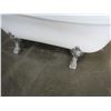 Image 2 : NEW CLAW FOOT TUB