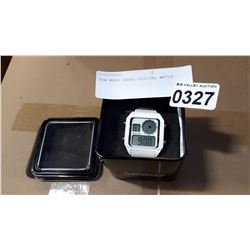 NEW MENS CASED DIGITAL WATCH
