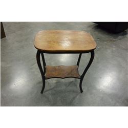 VINTAGE 2 TIER END TABLE