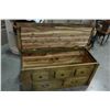 Image 2 : CEDAR TRUNK