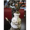 Image 3 : ANTIQUE BRASS AND GLASS LAMP AND WHITE AND BLUE FLOWERS LAMP VINTAGE