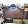 Image 3 : NEW ASHLEY KINGSIZE CARVED MAHOGANY PANEL BEDFRAME WITH PILLAR STYLE FOOTBOARD, RETAIL $3499, FLOOR 