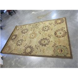 BROWN AREA CARPET 5X8