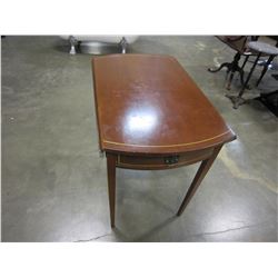 1 DRAWER DROP LEAF TABLE