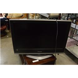 PANASONIC 32" TV W/ REMOTE - WORKING