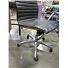 Image 2 : BLACK LEATHER AND CHROME MODERN GAS LIFT OFFICE CHAIR