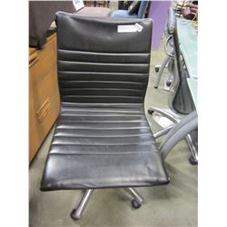 BLACK LEATHER AND CHROME MODERN GAS LIFT OFFICE CHAIR