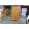 Image 1 : PINE WARDROBE