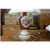Image 2 : 3 DECORATIVE TABLE LAMPS