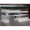Image 3 : BOX OF COLLECTIBLES W/ CARVING TOOLS IN GREEN CASE