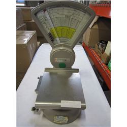 PITNEY BOWES POSTAL SCALE