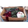 Image 2 : LARGE BOX OF CHRISTMAS DECORATIONS AND DECORATOR PILLOWS
