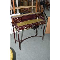 Antique style French ladies delicate writing desk with leather inset writing surface, top galley wit