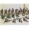 Image 2 : GR OF 46, LEAD ARMY TOY SOLDIERS, MADE IN ENGLAND
