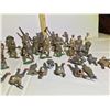 Image 3 : GR OF 46, LEAD ARMY TOY SOLDIERS, MADE IN ENGLAND