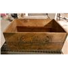 Image 2 : ANTIQUE, THE EMPRESS SHOE CRATE