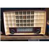 Image 1 : 1950'S PHILIPS BAKELITE RADIO