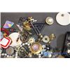 Image 2 : Assorted Jewelry