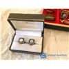 Image 2 : Cuff Links & Tie Clip Set