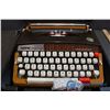 Image 2 : Brother Activator 889 Portable Typewriter (working)