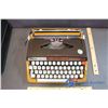 Image 4 : Brother Activator 889 Portable Typewriter (working)