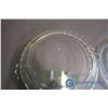 Image 7 : 3 Glass Pyrex Pie Plates, 2 Glass Pyrex Loaf Pans, 3 Muffin Tins, etc