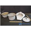 Image 3 : Enamel Chamber Pots & Bedpan