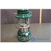 Image 6 : Coleman 325 Lantern & Metal Case
