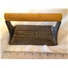 Image 2 : Cast Iron Bacon Press