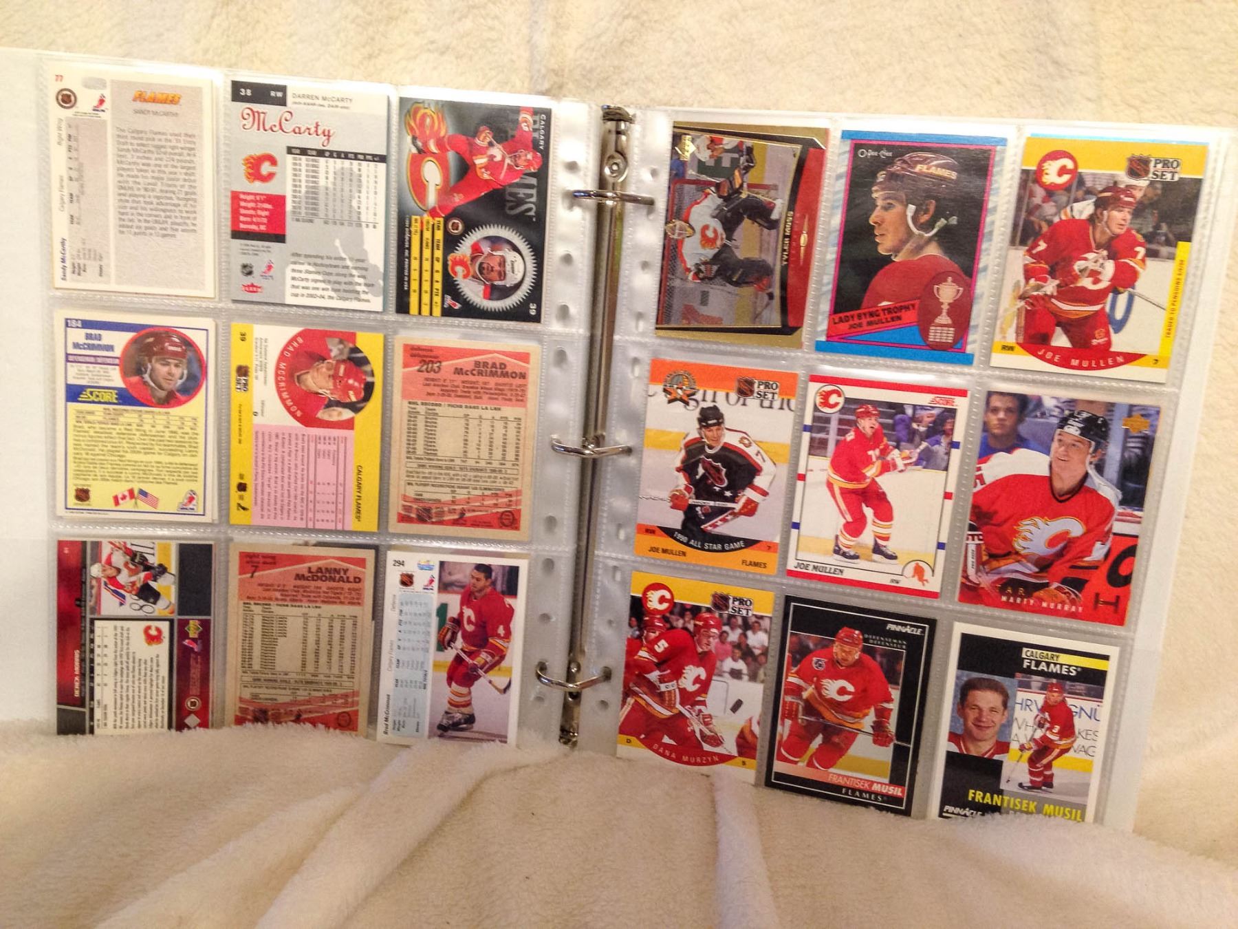 Calgary Flames Hockey Cards