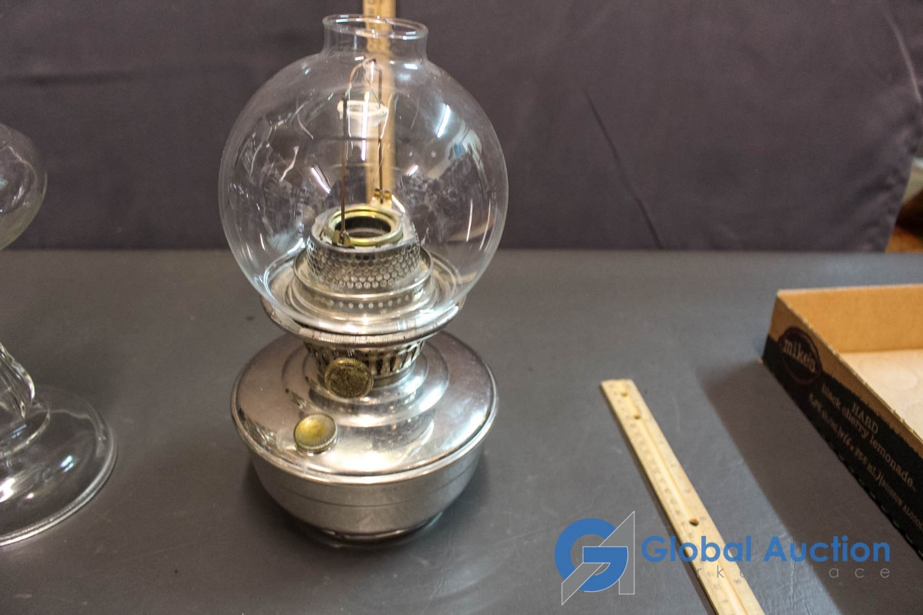 White Flame Co. Oil Lamp, Aladdin Model 12 Lamp