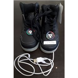 SIZE 12 KIDS LIGHT UP SHOES