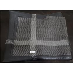 NON SLIP FLOOR MAT