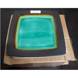 4 BLACK AND TEAL SQUARE PLATES